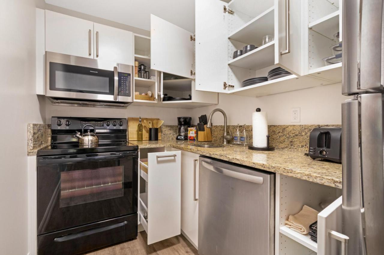 Апарт отель Roami At Clematis Street Lofts Уэст-Палм-Бич Экстерьер фото